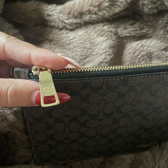 SOLD Coach Black and Brown Clutch - Picture 3 of 7